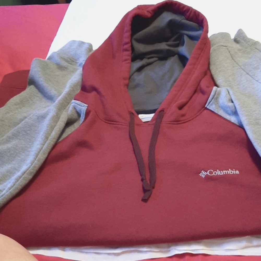 Men's Columbia hoodie.